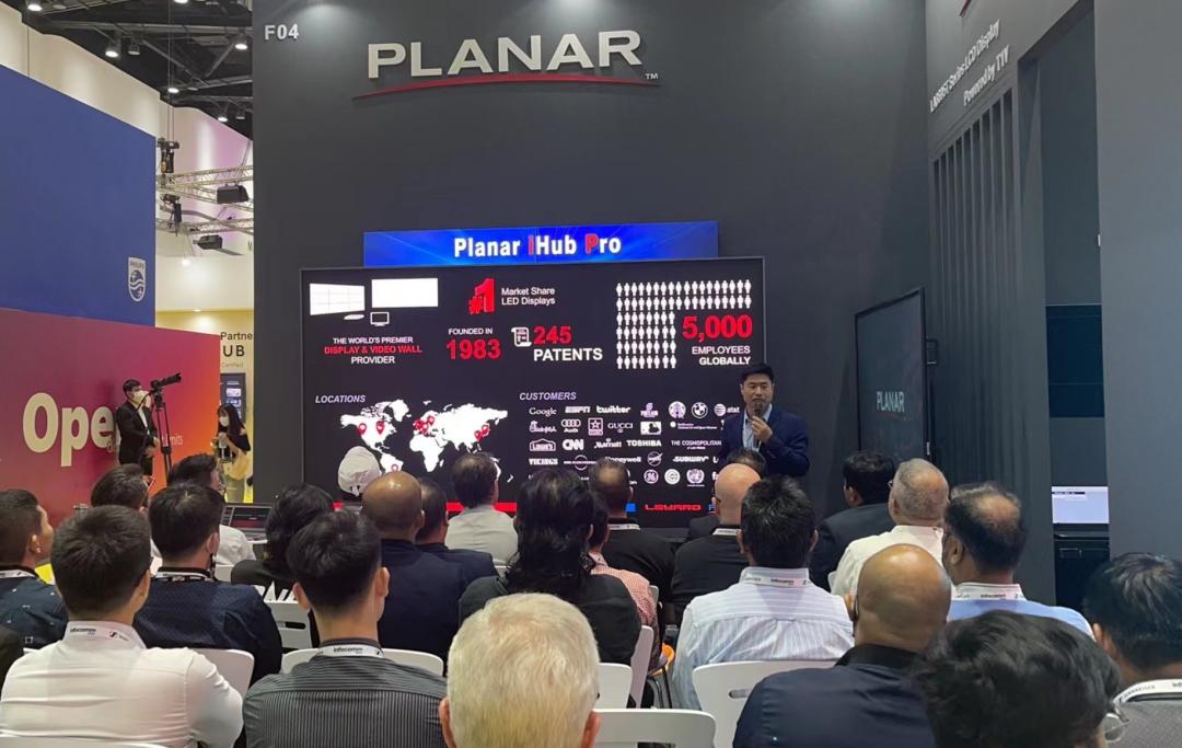 InfoComm Asia | xcsport体育Planar全球首发第四代Micro LED智能一体机