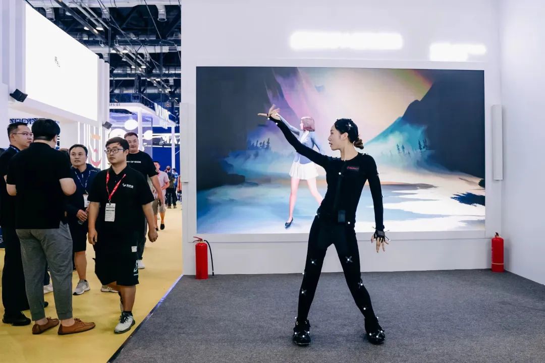 “AI+智能显示”引领未来 xcsport体育新品InfoComm展大放异彩